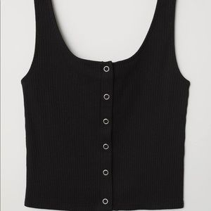 Two cropped tank tops for the price of one‼️‼️